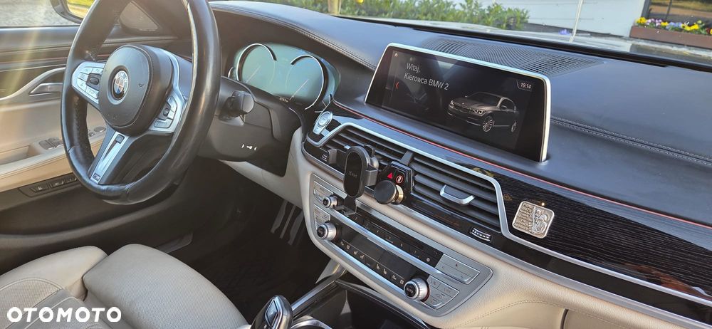 BMW Seria 7 750d xDrive - 14