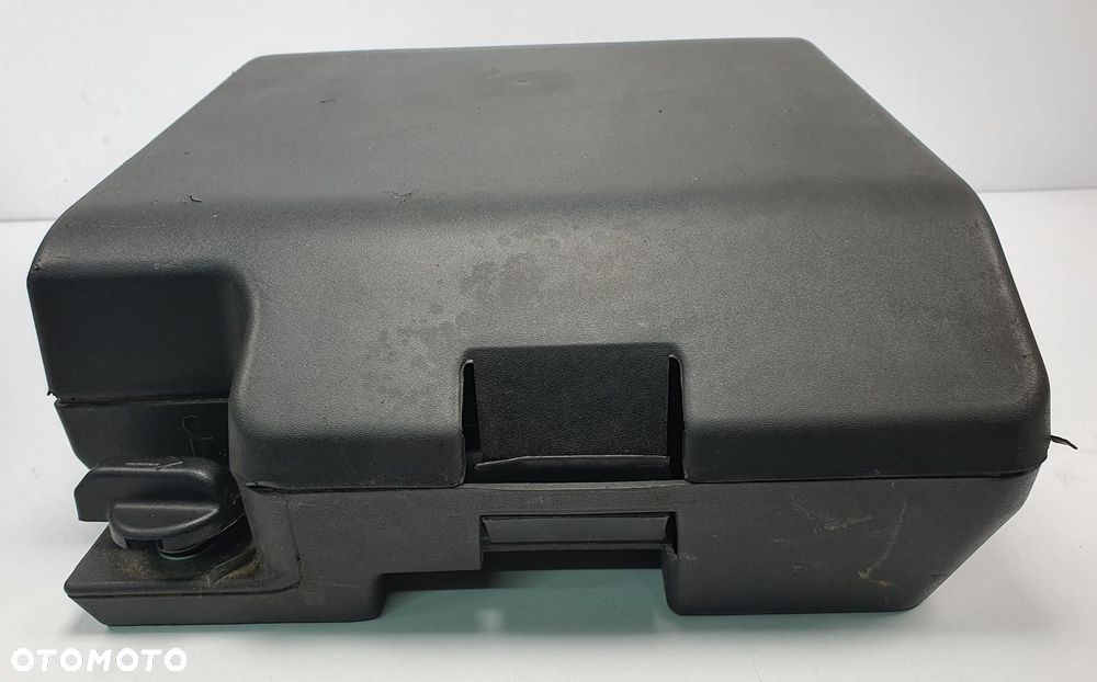LEWAREK PODNOŚNIK KLUCZ UCHO WKŁAD PEUGEOT BOXER III 1361315080 - 2