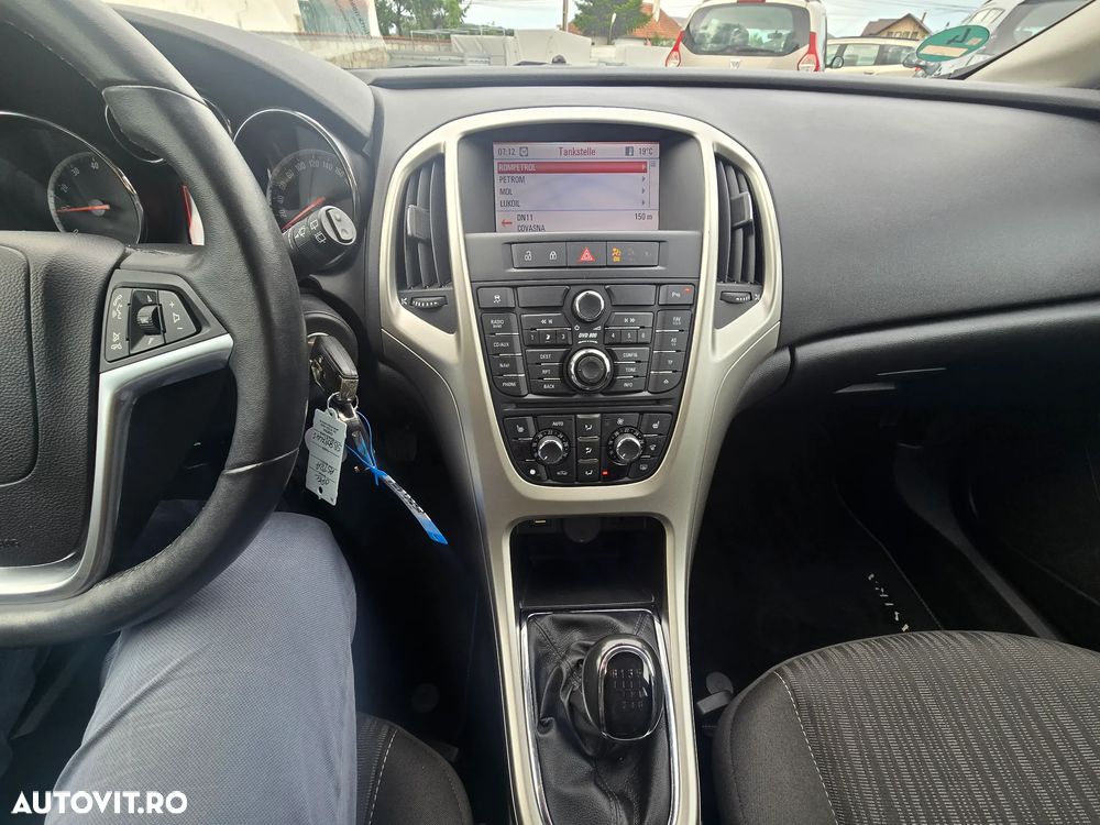 Opel Astra 1.4 Turbo ECOTEC 150 Edition - 16