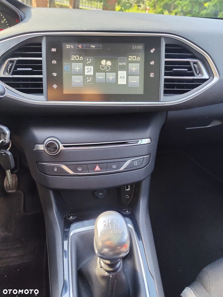 Peugeot 308 PureTech 130 Stop & Start Active - 19