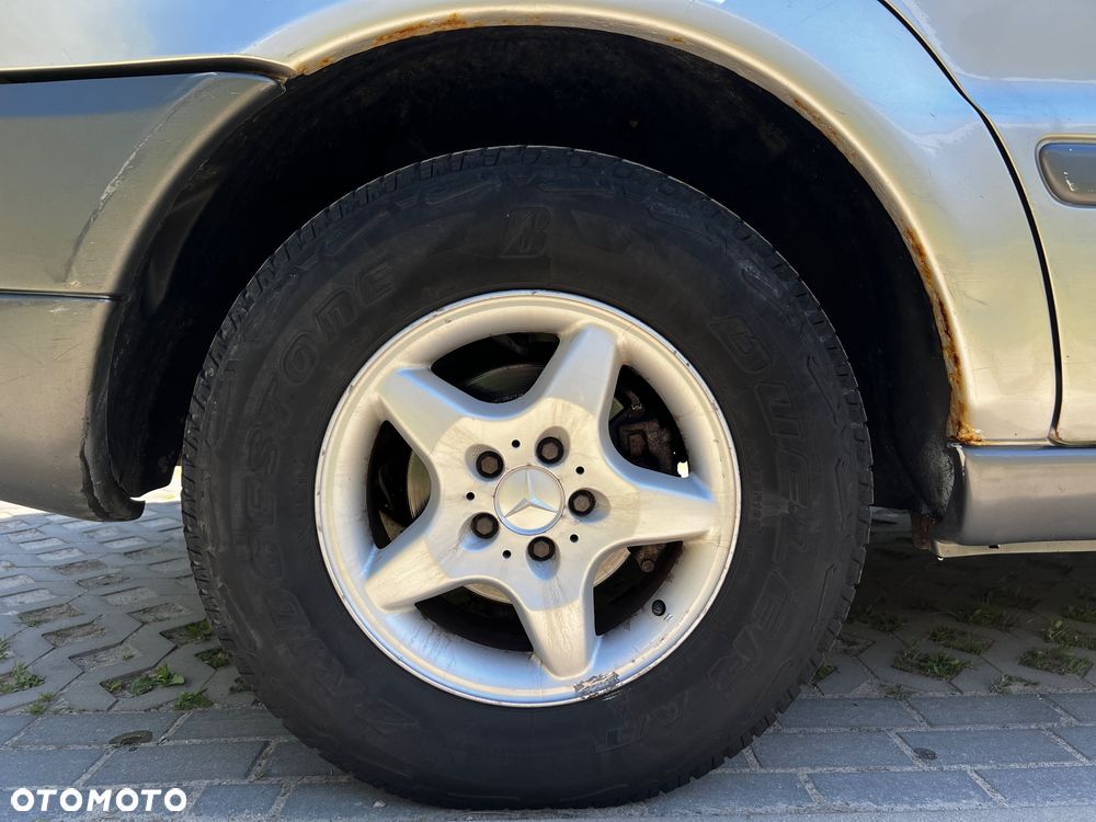 Mercedes-Benz ML - 16