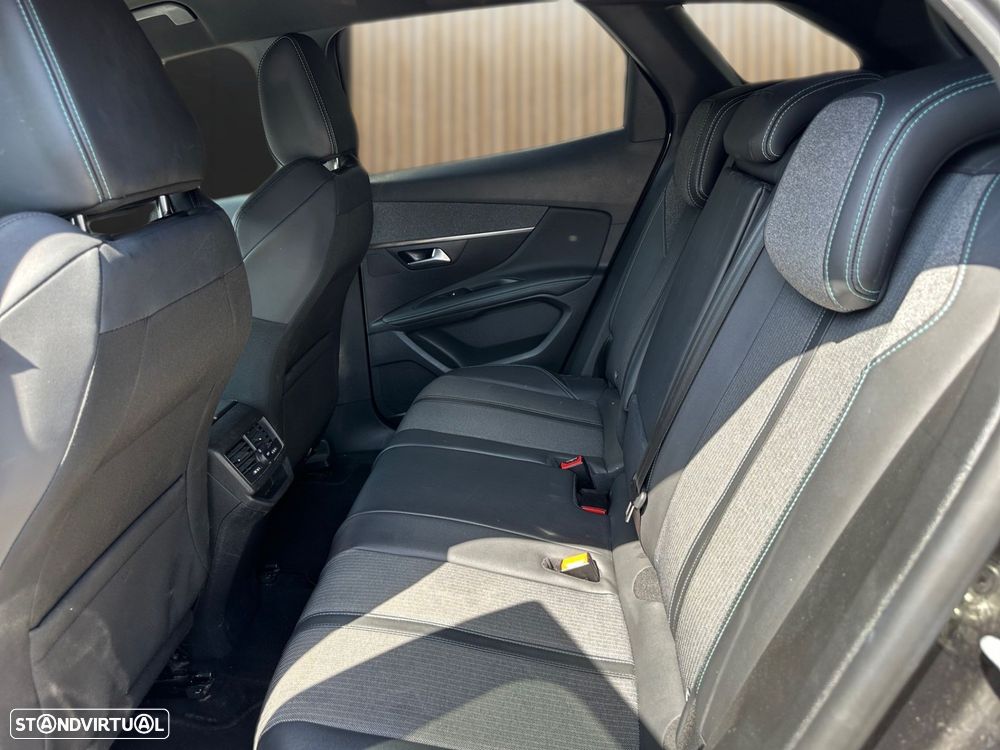 Peugeot 3008 1.2 PureTech Allure Pack - 9