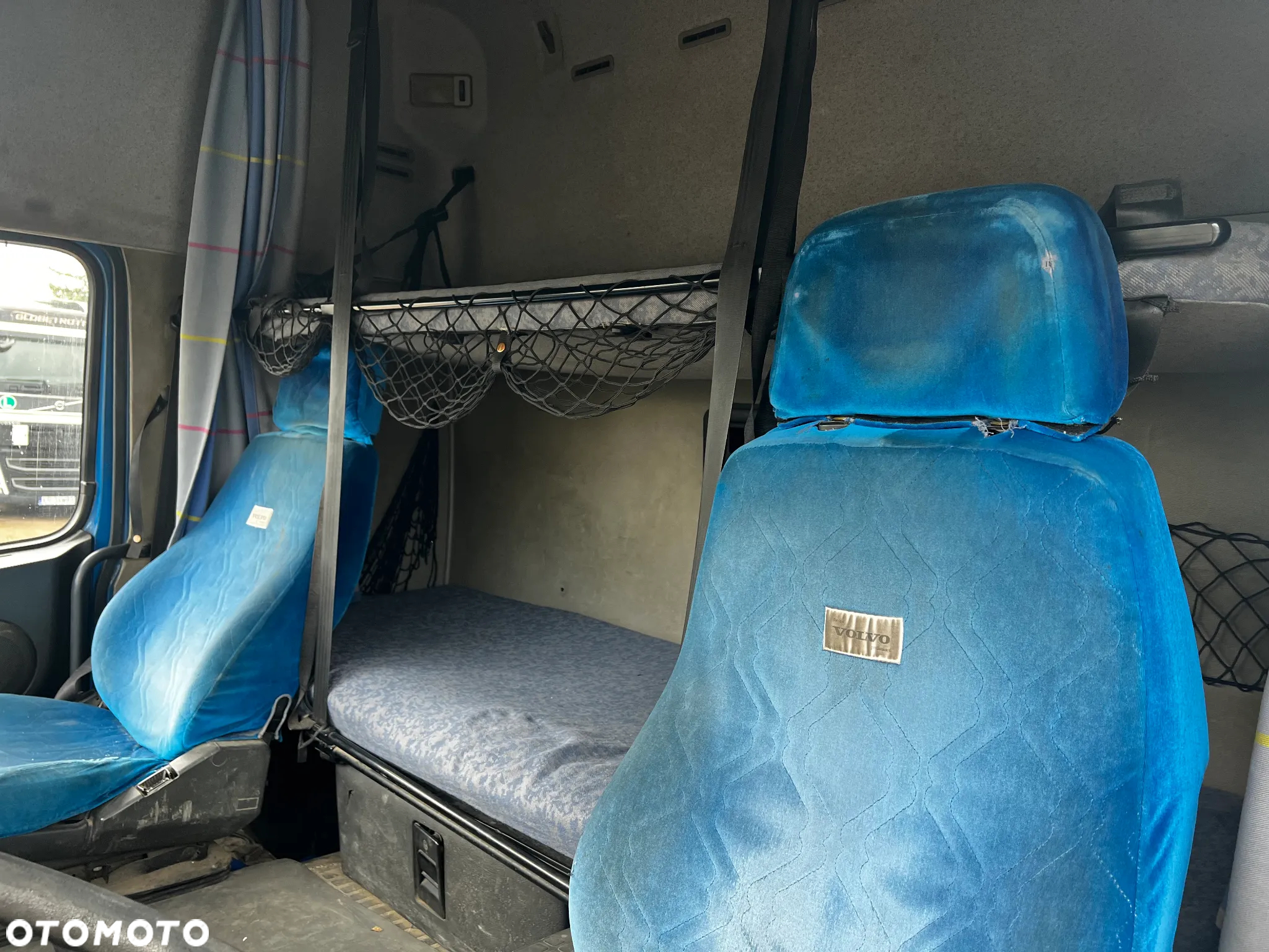 Volvo / AUTOMAT  / KLIMA POSTOJOWA /  2 DUŻE ZBIORNIKI / 2014 ROK !! - 16