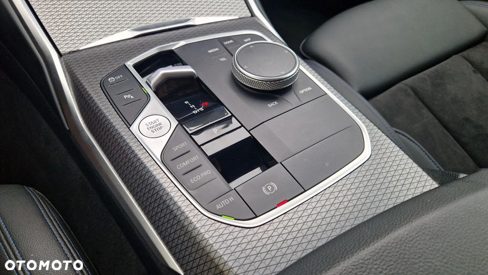 BMW Seria 3 320d Edition M Sport Shadow - 15