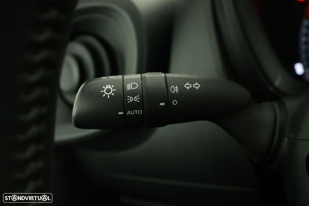 Toyota Aygo 1.0 X-Play - 15