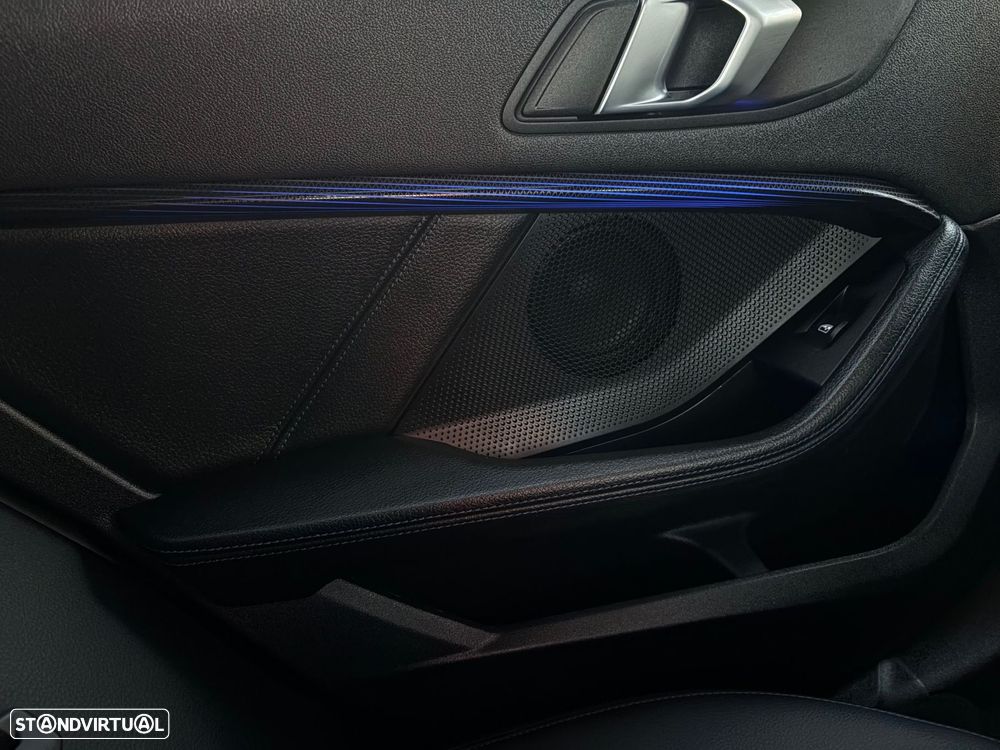 BMW 118 i Pack Desportivo M Auto - 48