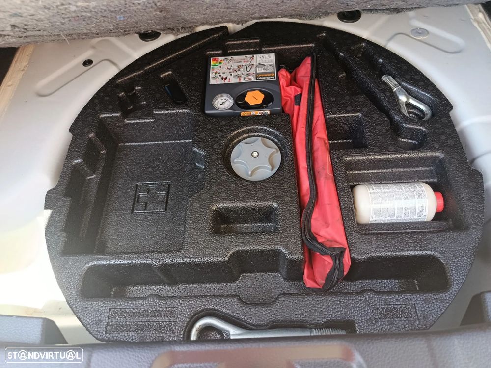Nissan Qashqai 1.5 dCi N-Connecta - 47