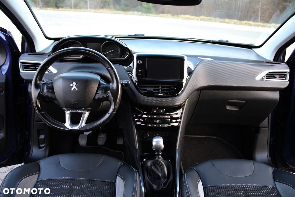 Peugeot 2008 1.6 e-HDi Allure S&S - 7