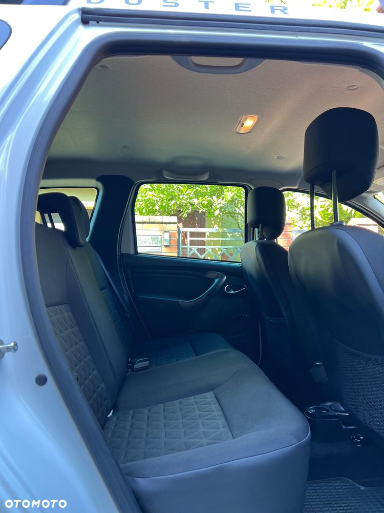 Dacia Duster 1.6 16V 4x2 Prestige - 26