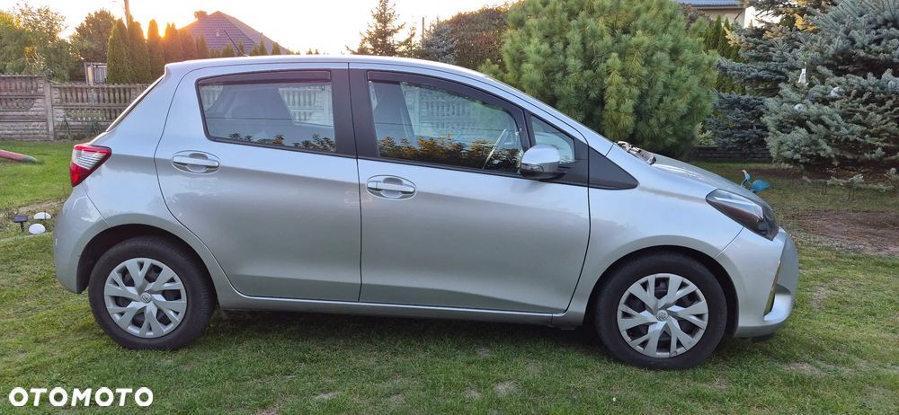 Toyota Yaris - 5