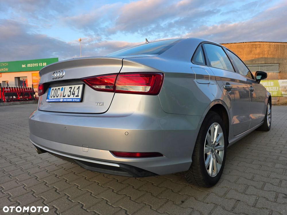 Audi A3 Limousine 1.6 TDI design - 7