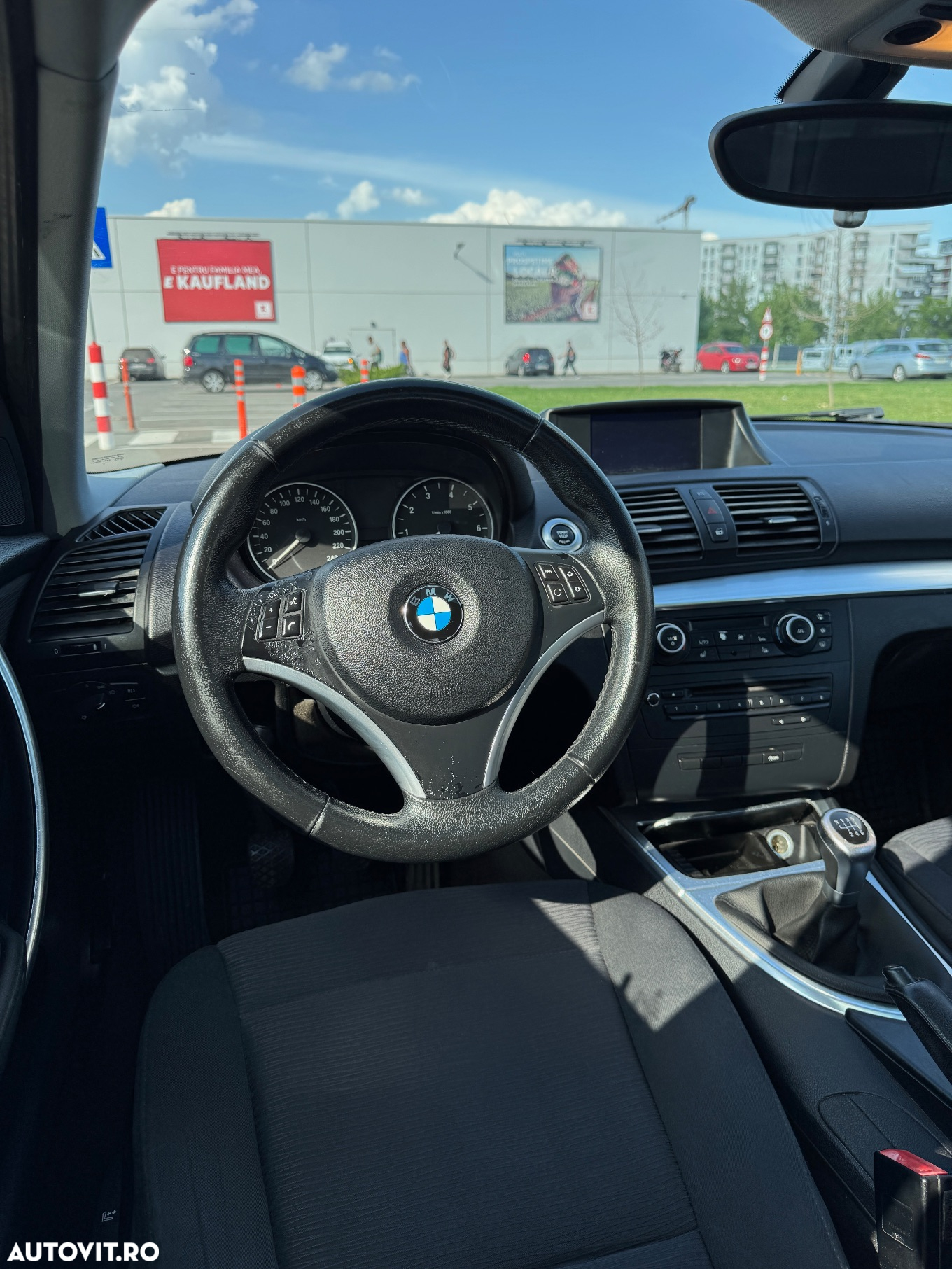 BMW Seria 1 116i - 12