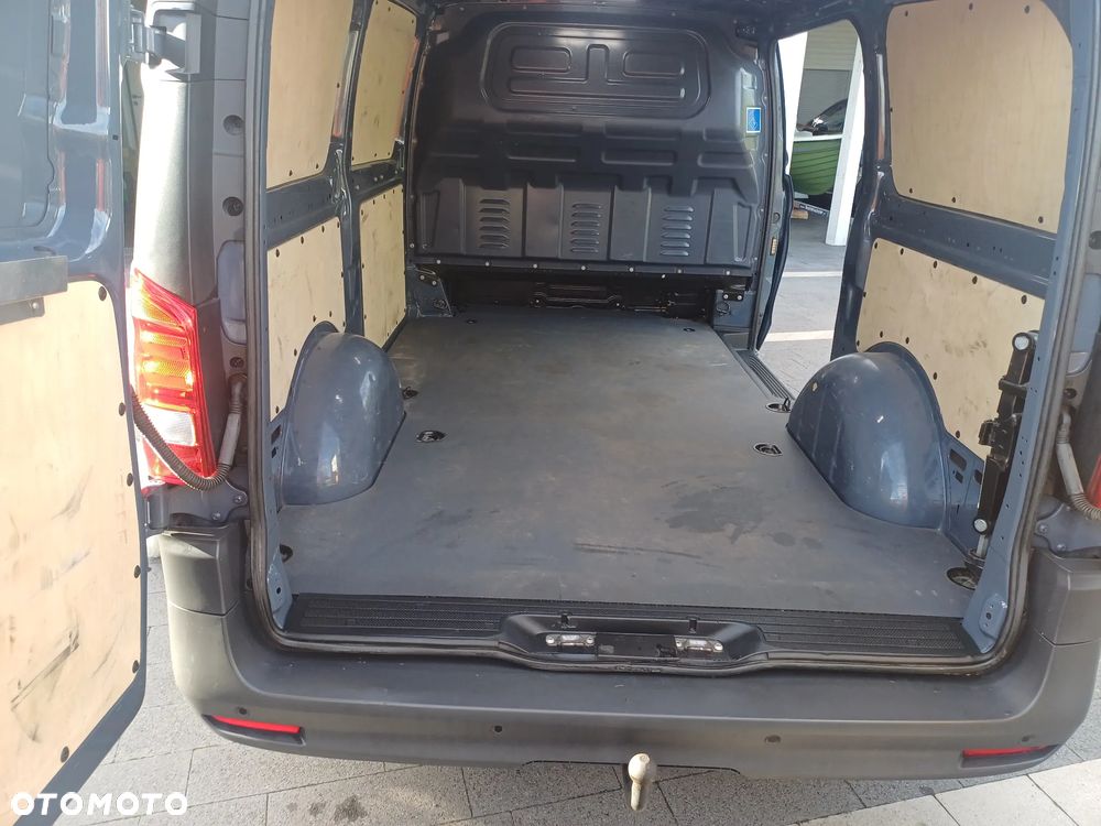 Mercedes-Benz Vito - 14