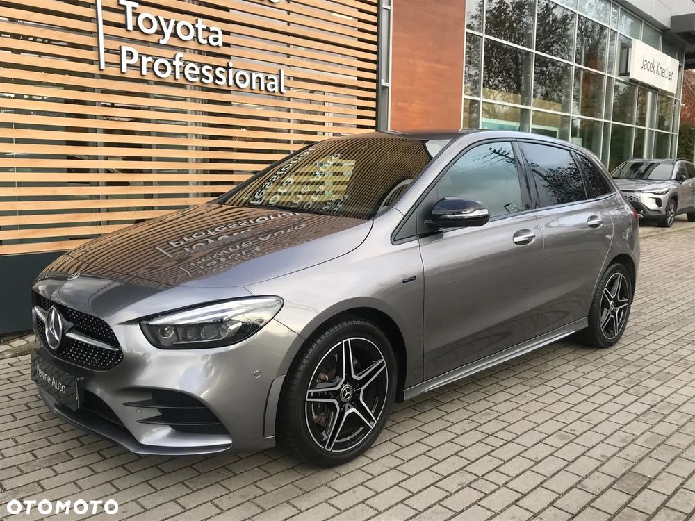 Mercedes-Benz Klasa B 250 e AMG Line 8G-DCT - 2