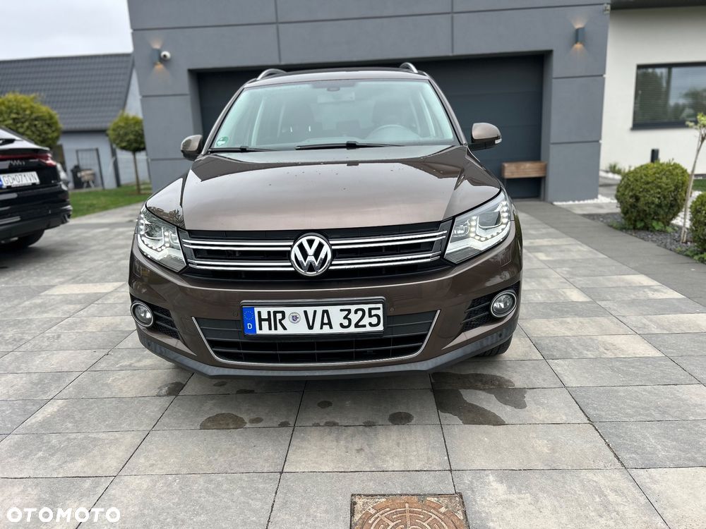 Volkswagen Tiguan 2.0 TDI DPF 4Motion BlueMotion Technology DSG Sport & Style - 16