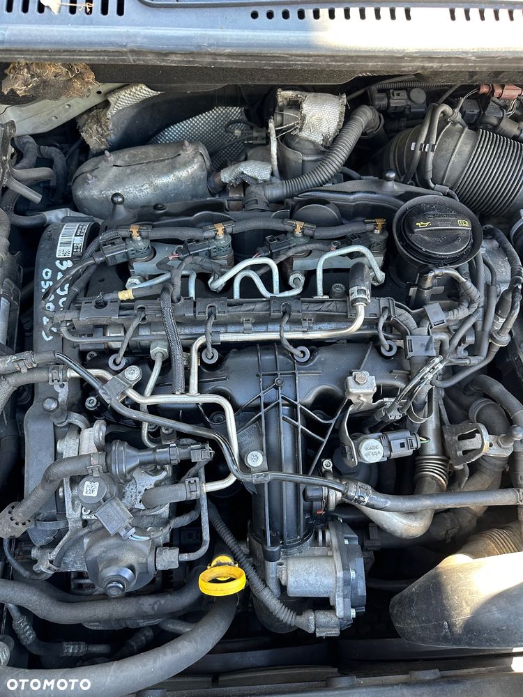 Volkswagen Caddy 2.0 TDI Comfortline 4Motion - 10