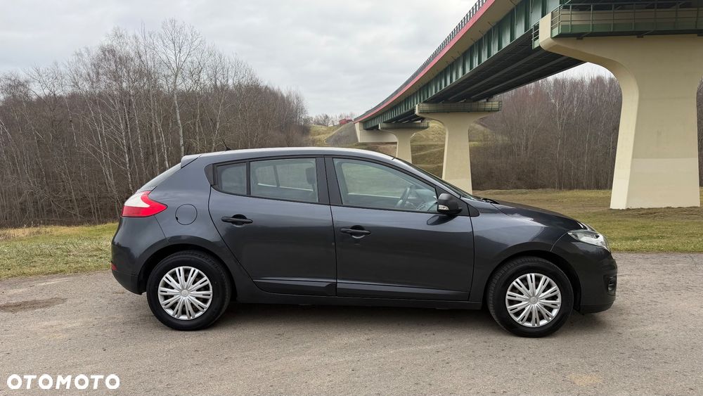 Renault Megane 1.6 16V 100 J'taime - 25