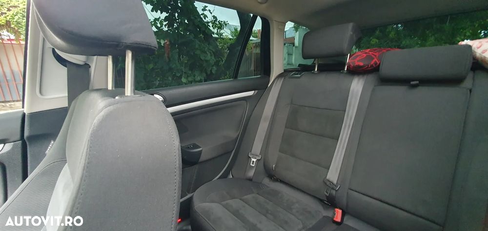 Volkswagen Golf 1.4 TSI Highline - 11