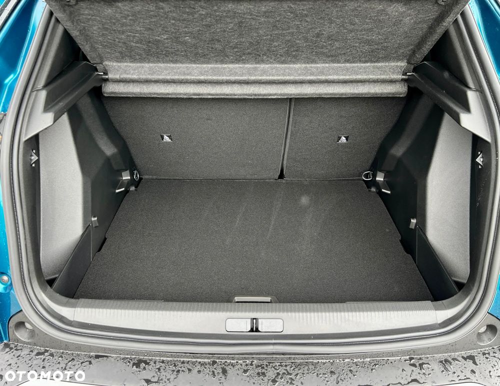 Peugeot 2008 PureTech mHEV GT Exclusive e-DCS6 - 11