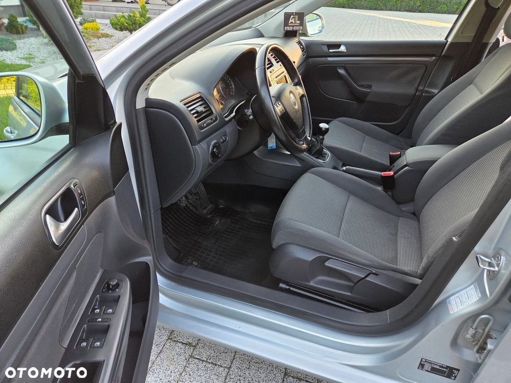 Volkswagen Passat 1.9 TDI Comfortline - 5