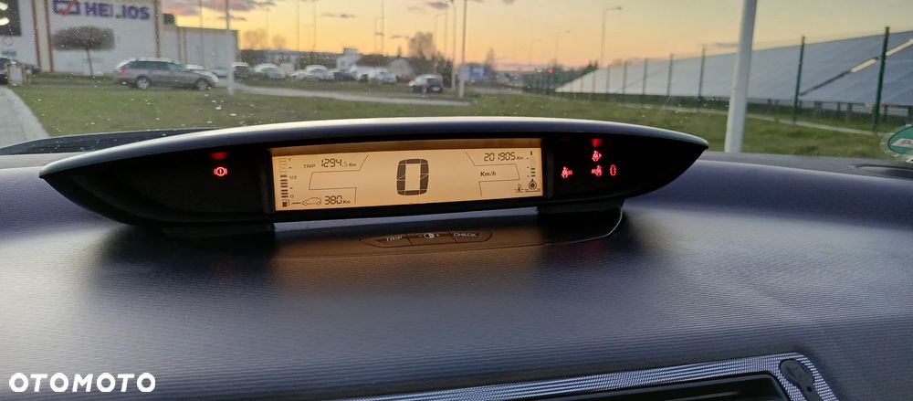 Citroën C4 - 13