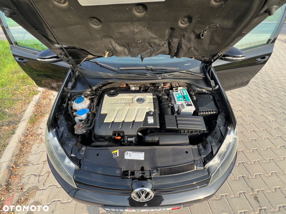 Volkswagen Golf - 23