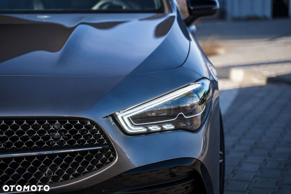 Mercedes-Benz CLA - 5