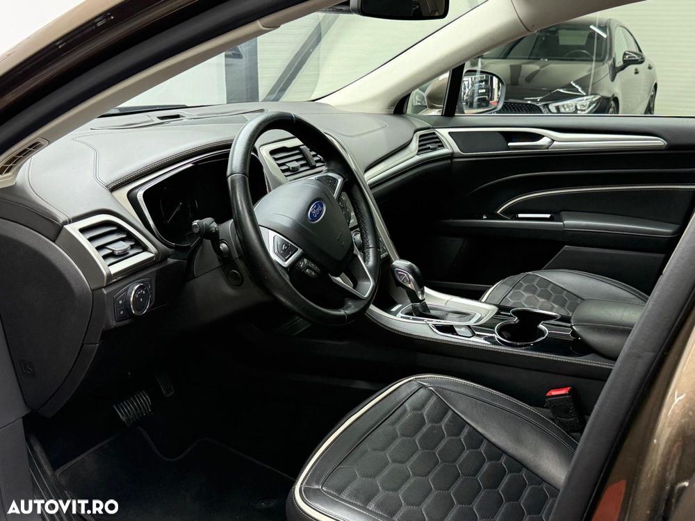 Ford Mondeo 2.0 HEV Vignale - 5