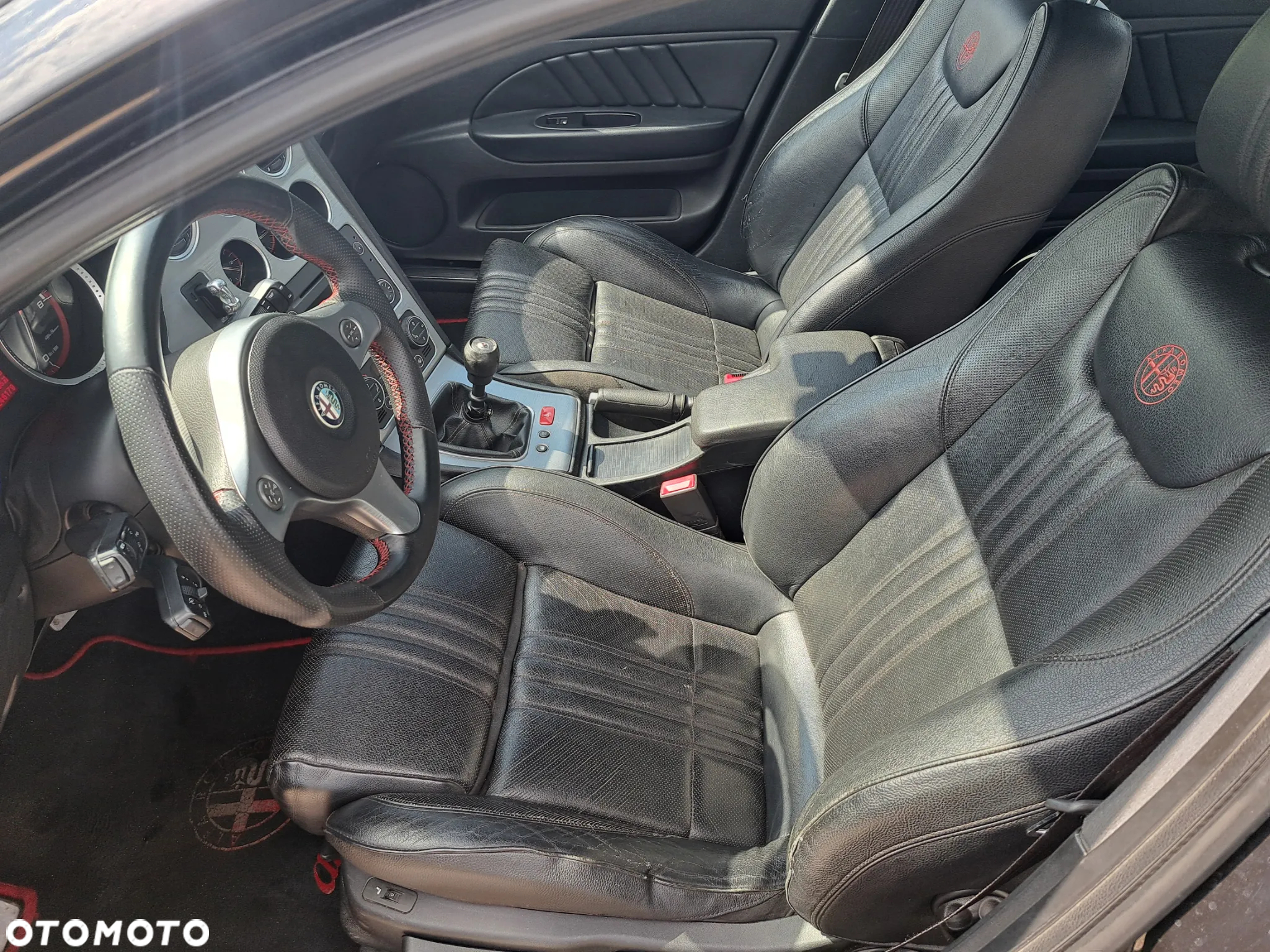 Alfa Romeo 159 3.2JTS 4x2 ti - 11