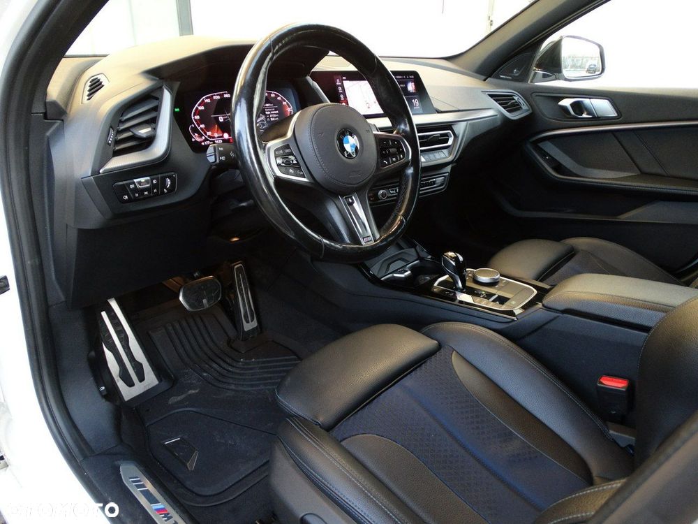 BMW Seria 1 M135i xDrive - 17