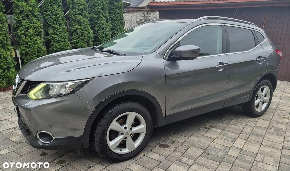 Nissan Qashqai - 2