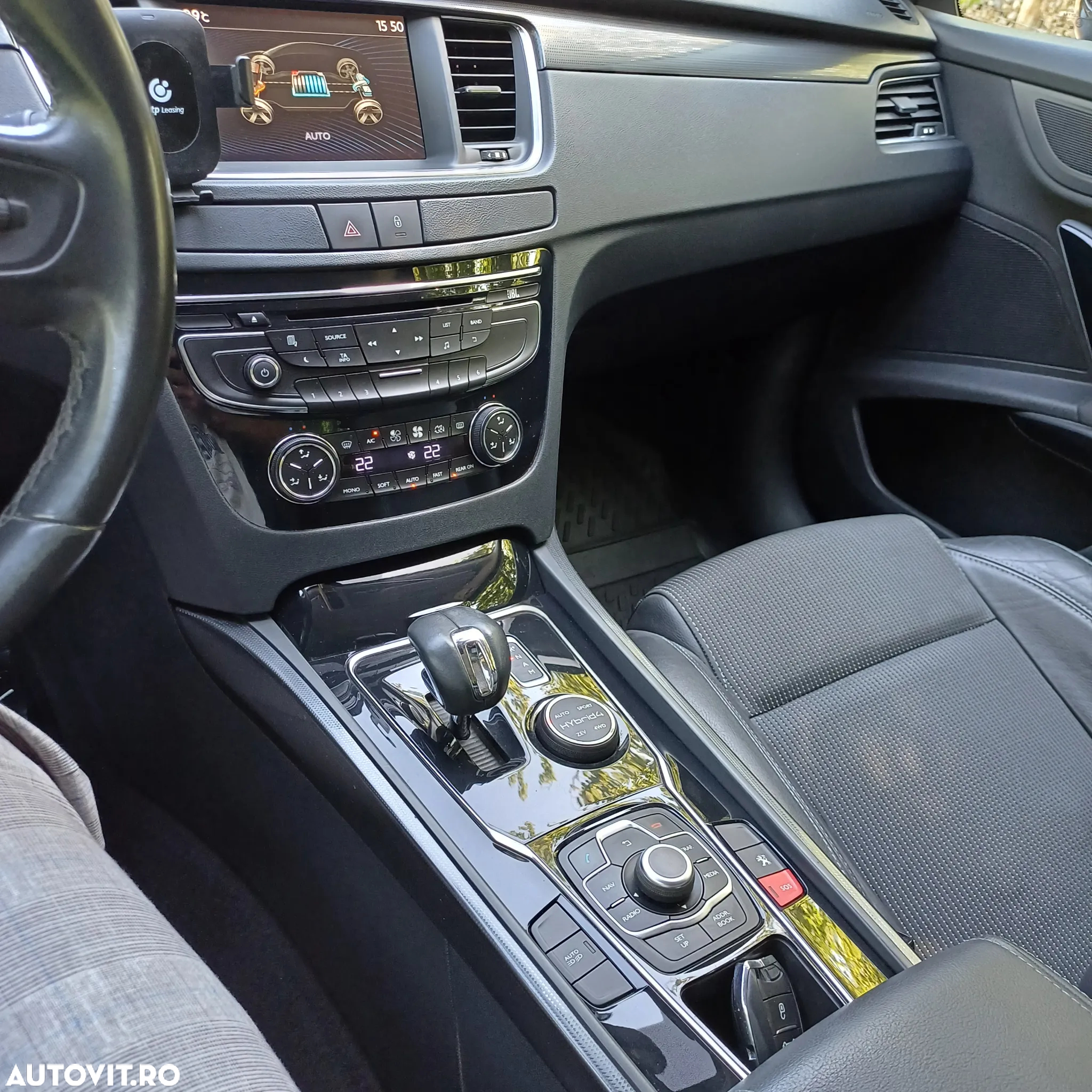 Peugeot 508 RXH 2.0 HDi FAP BMP Hybrid4 - 29