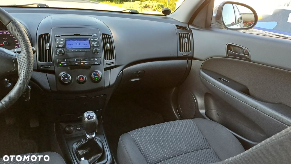 Hyundai i30 i30cw 1.4 Edition Plus - 17
