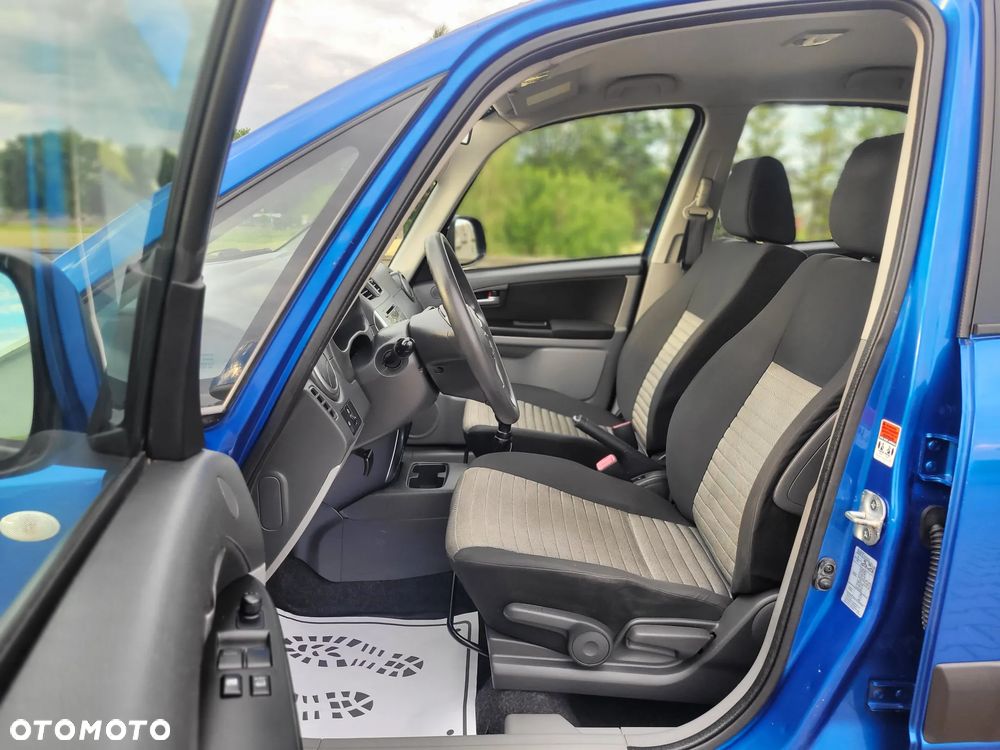 Suzuki SX4 1.6 VVT 4x4 Comfort - 13