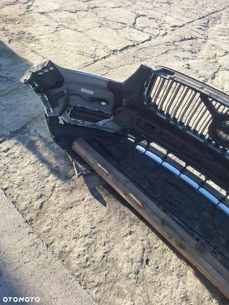 Volvo XC40 zderzak przód 4 PDC kompletny - 6