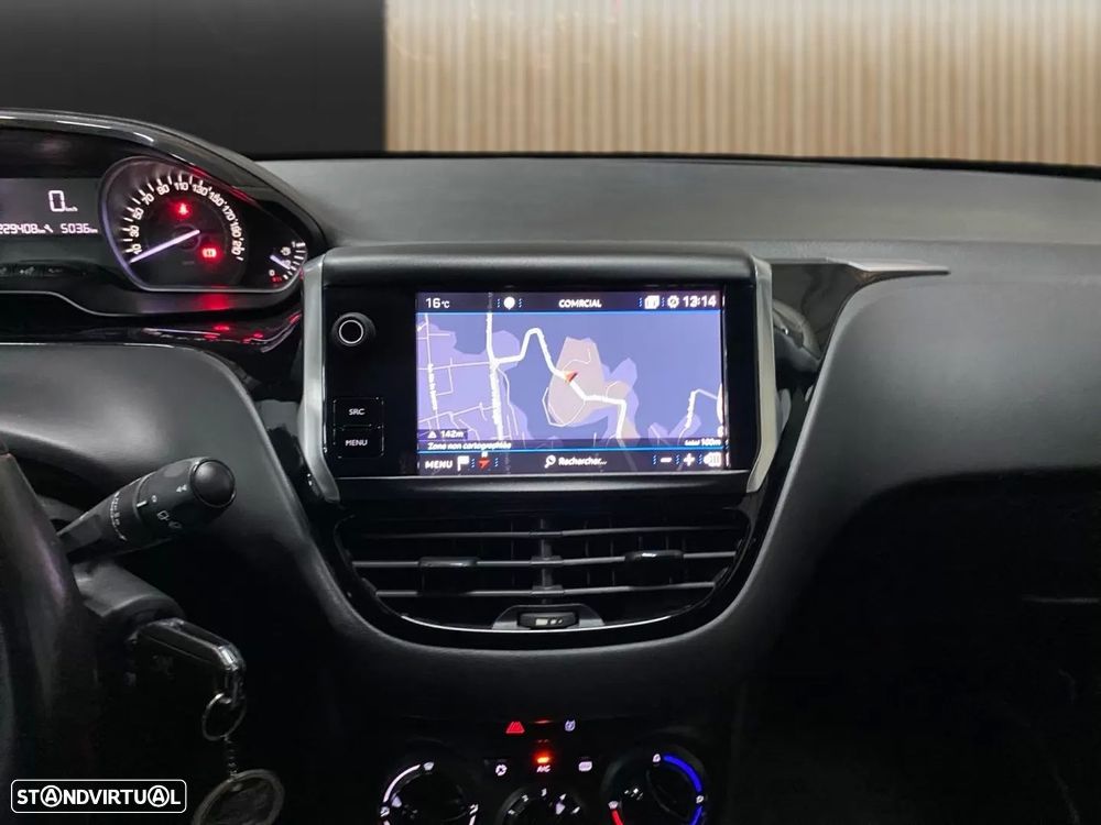 Peugeot 208 1.6 BlueHDi Access - 11