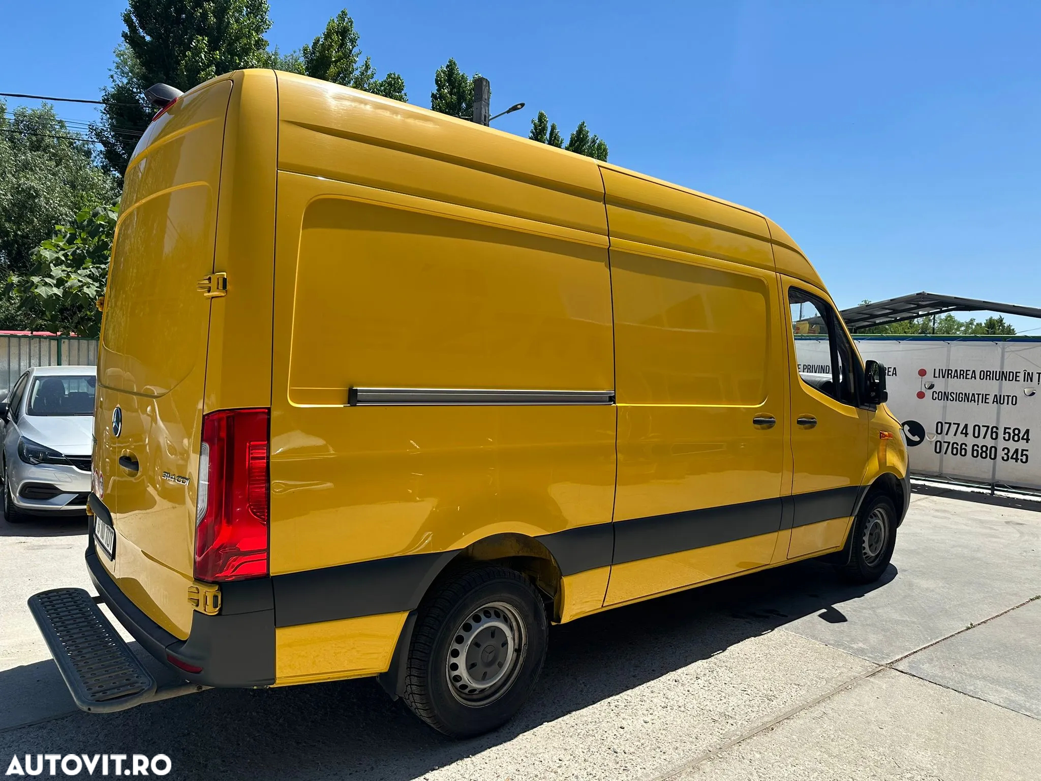 Mercedes-Benz Sprinter - 5