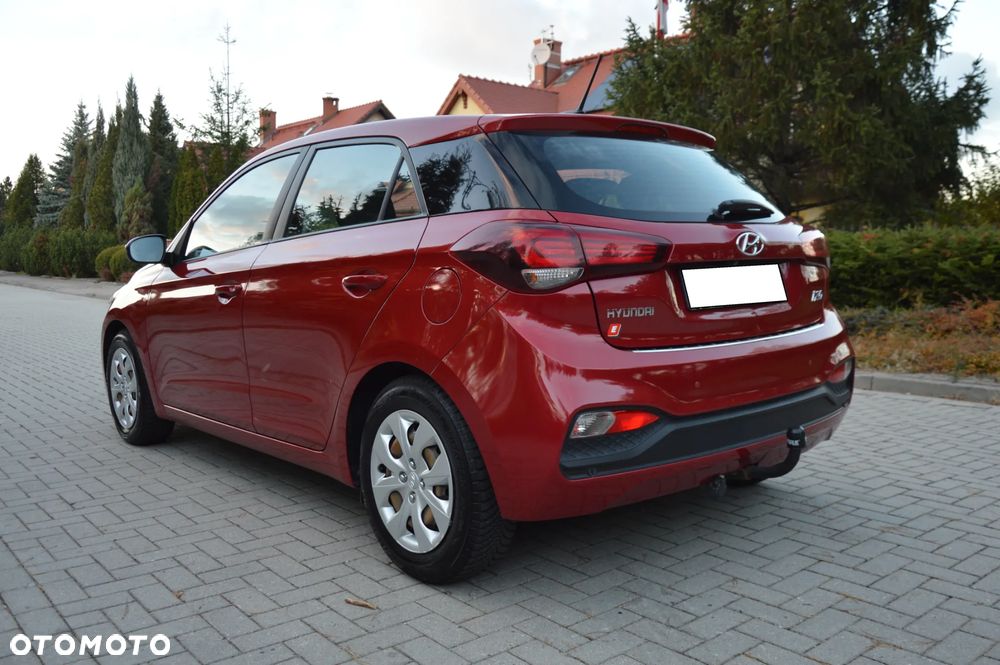 Hyundai i20 - 16