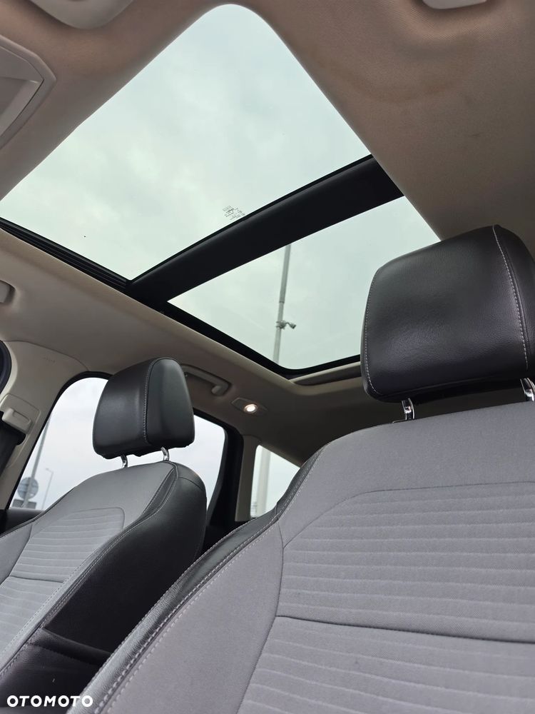 Ford Escape - 36