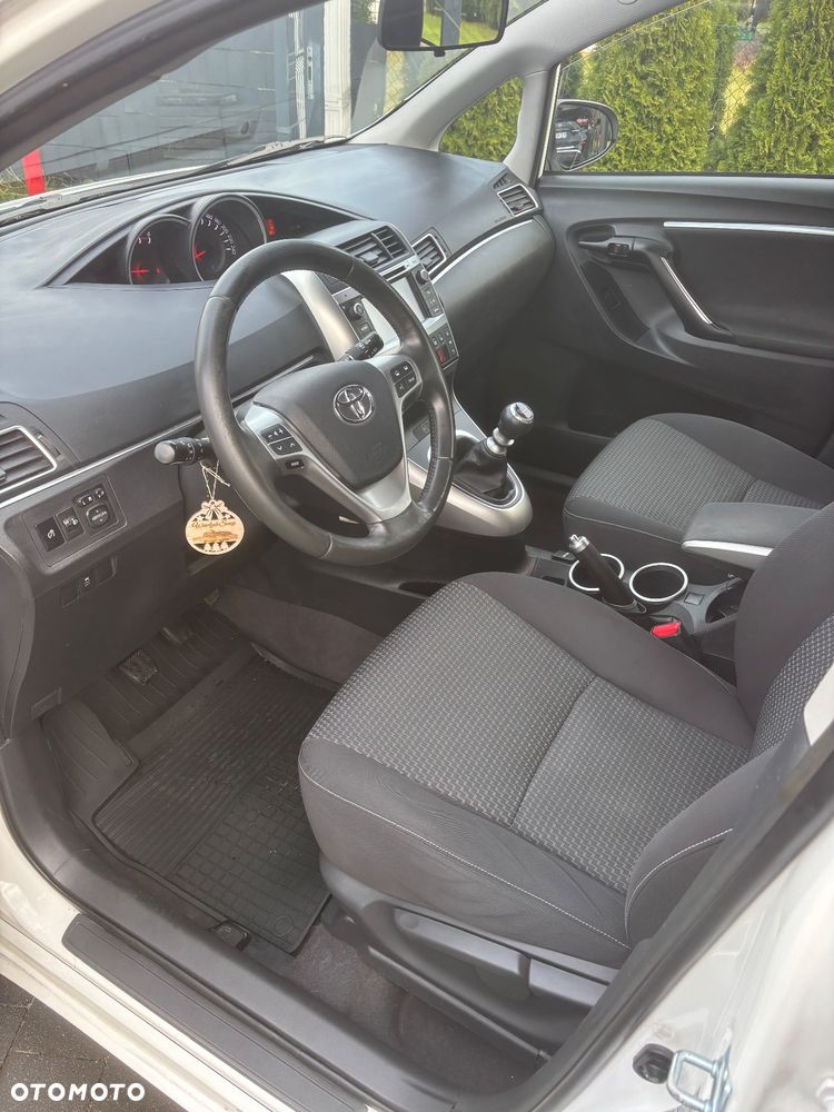 Toyota Verso 1.6 D-4D 5-Sitzer Start/Stop Executive - 7