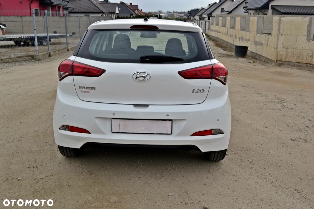 Hyundai i20 - 9