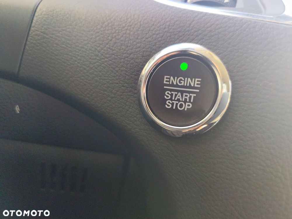 Ford S-Max - 28