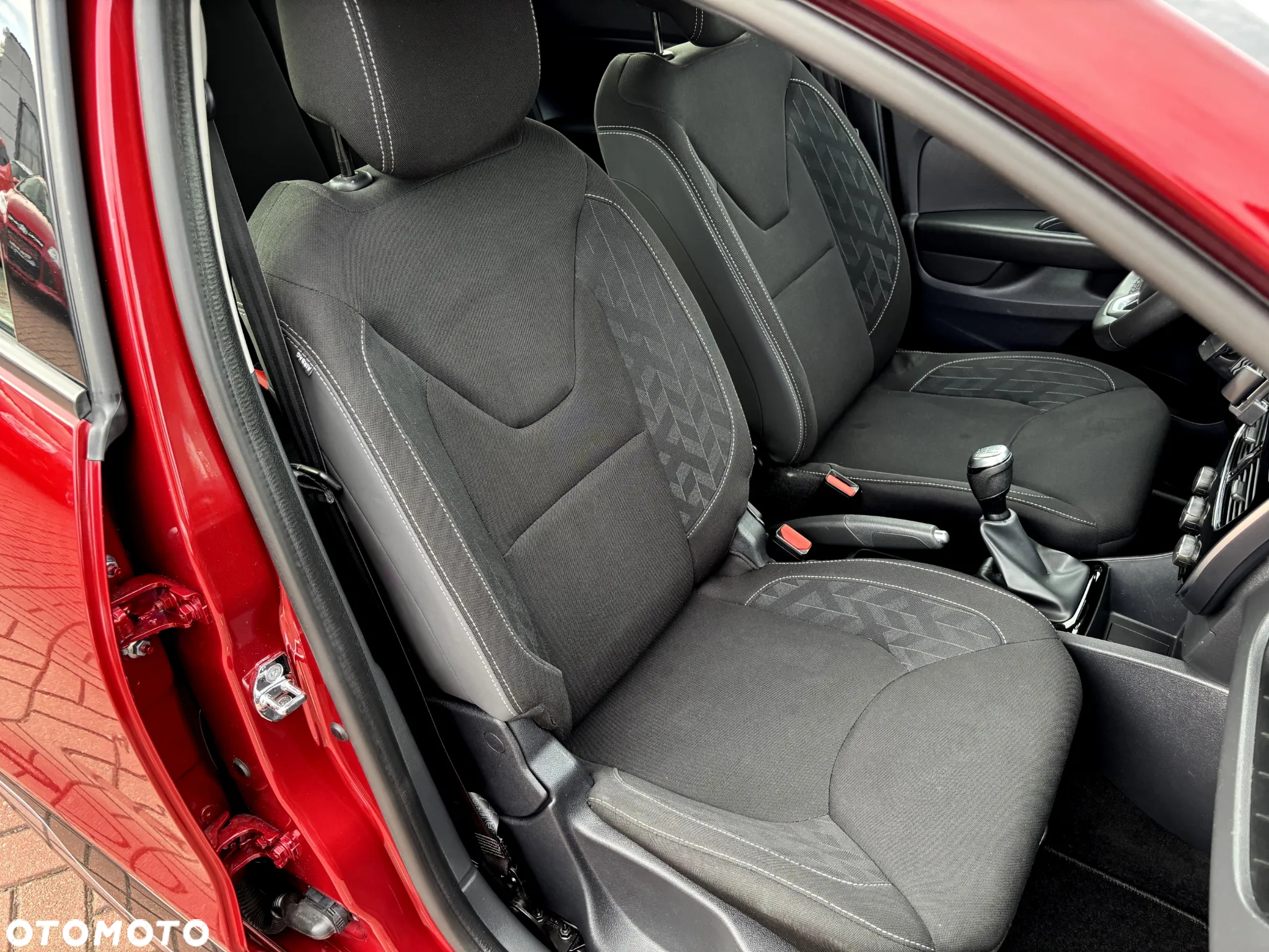 Renault Clio 1.2 16V Limited - 14