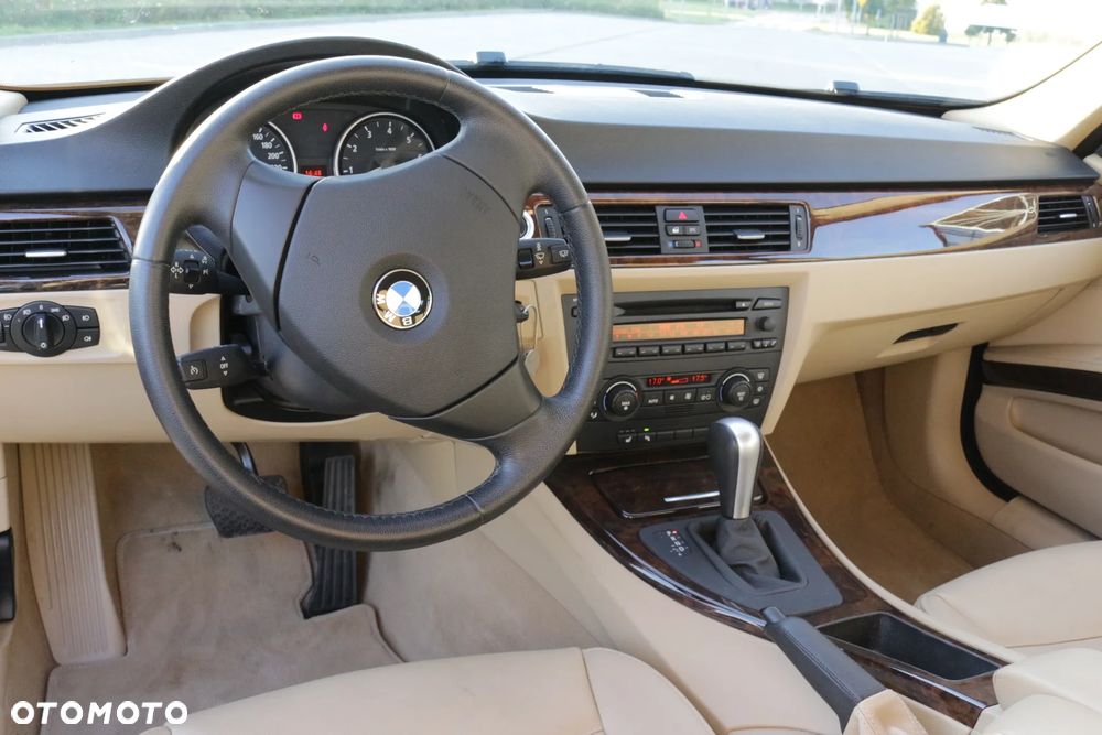 BMW Seria 3 - 16