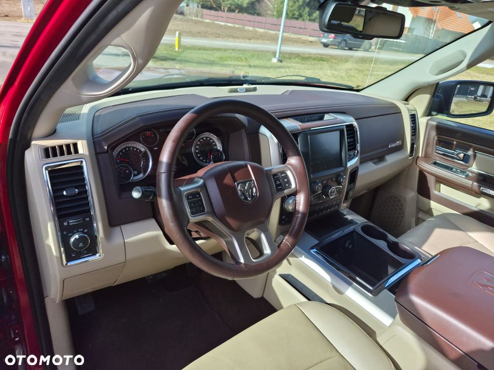 RAM 1500 Crew Cab Laramie - 9