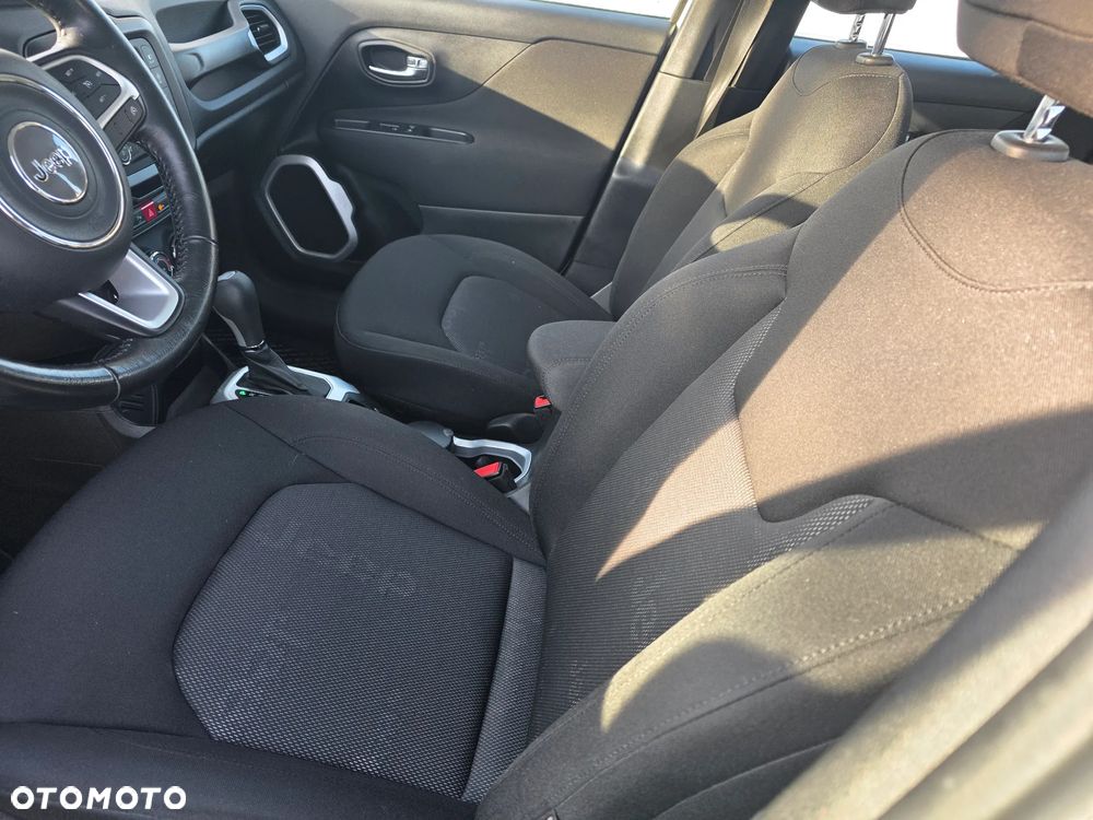 Jeep Renegade 1.4 MultiAir DSG Longitude - 9