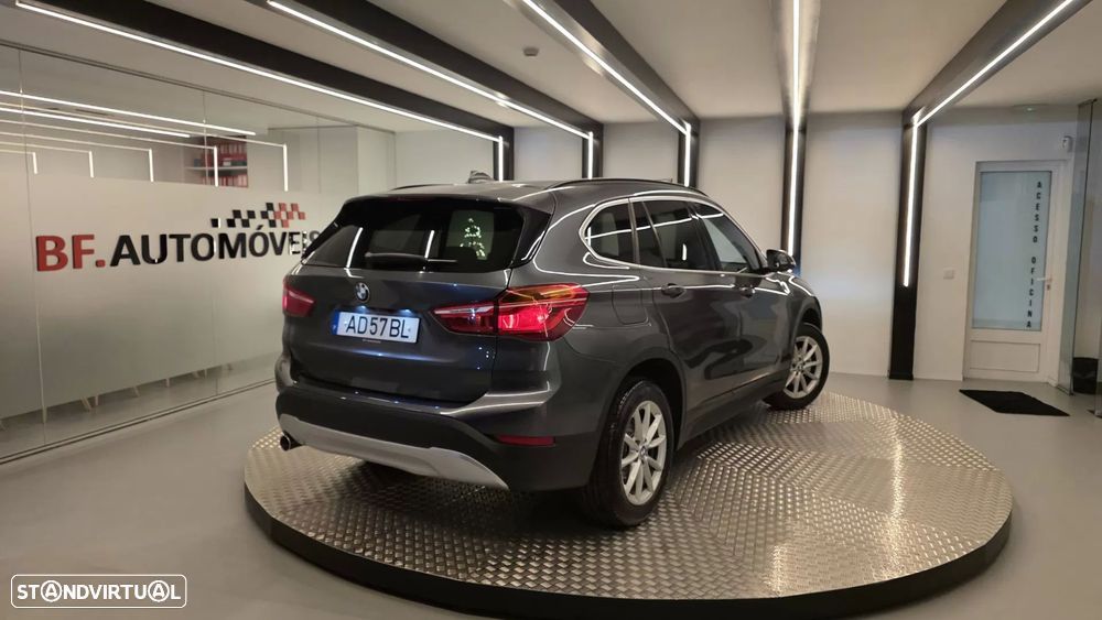 BMW X1 16 d sDrive Advantage - 4
