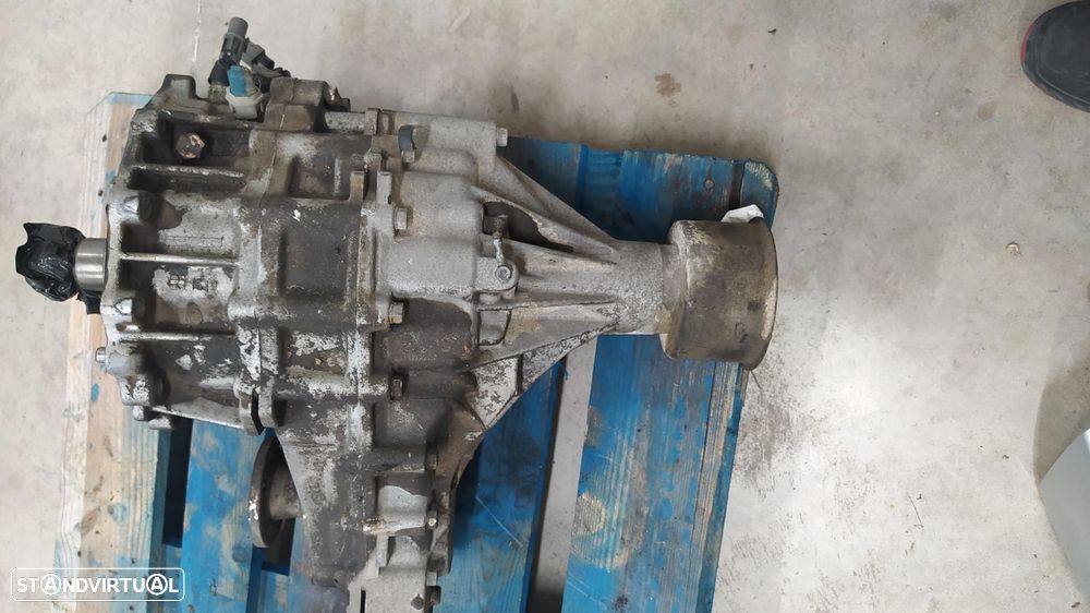 CAIXA DE TRANSFERÊNCIAS NISSAN TERRANO II R20 - 1