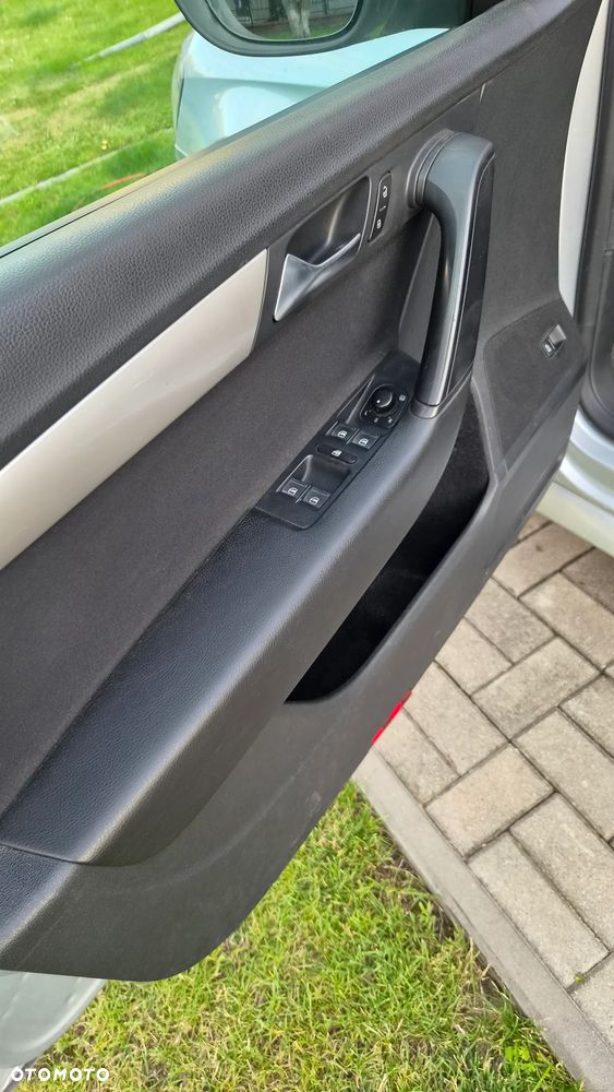 Volkswagen Passat 2.0 TDI 4Motion BlueMotion Technol Business Edition - 9