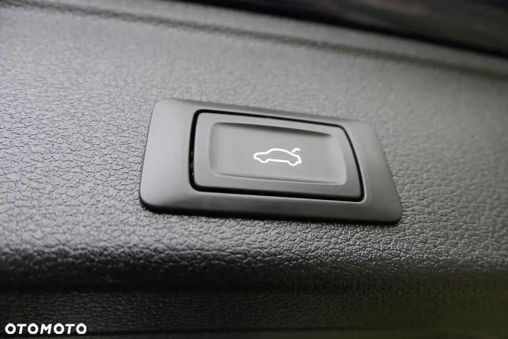 Audi A4 Avant 2.0 TFSI S tronic sport - 30